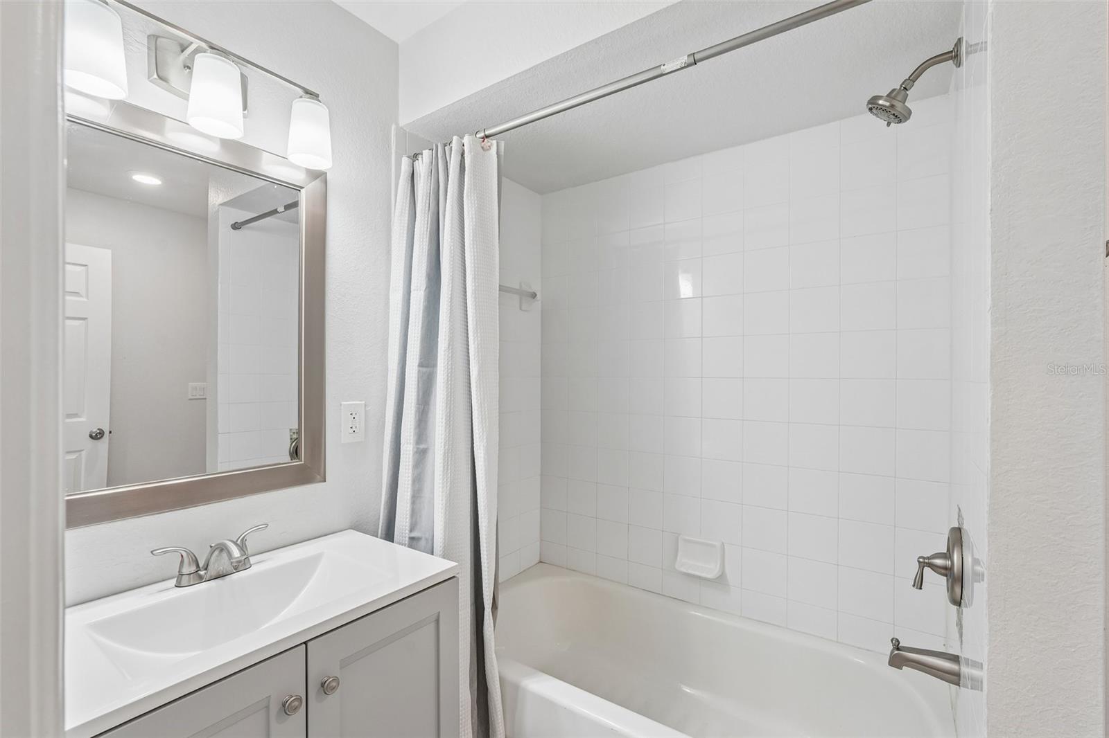 4317 NW 40TH TER, CAPE CORAL, FL — photo 28