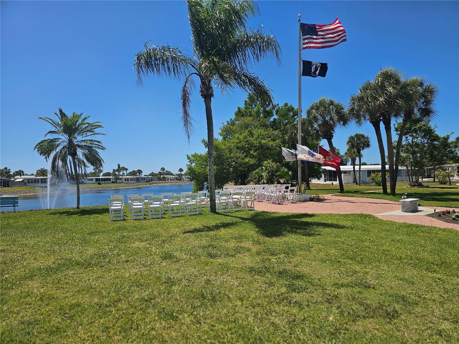 110 ROMA RD, VENICE, FL — photo 32