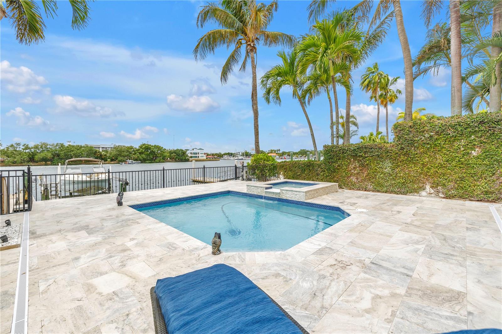 1133 ABBEYS WAY, TAMPA, FL — photo 69