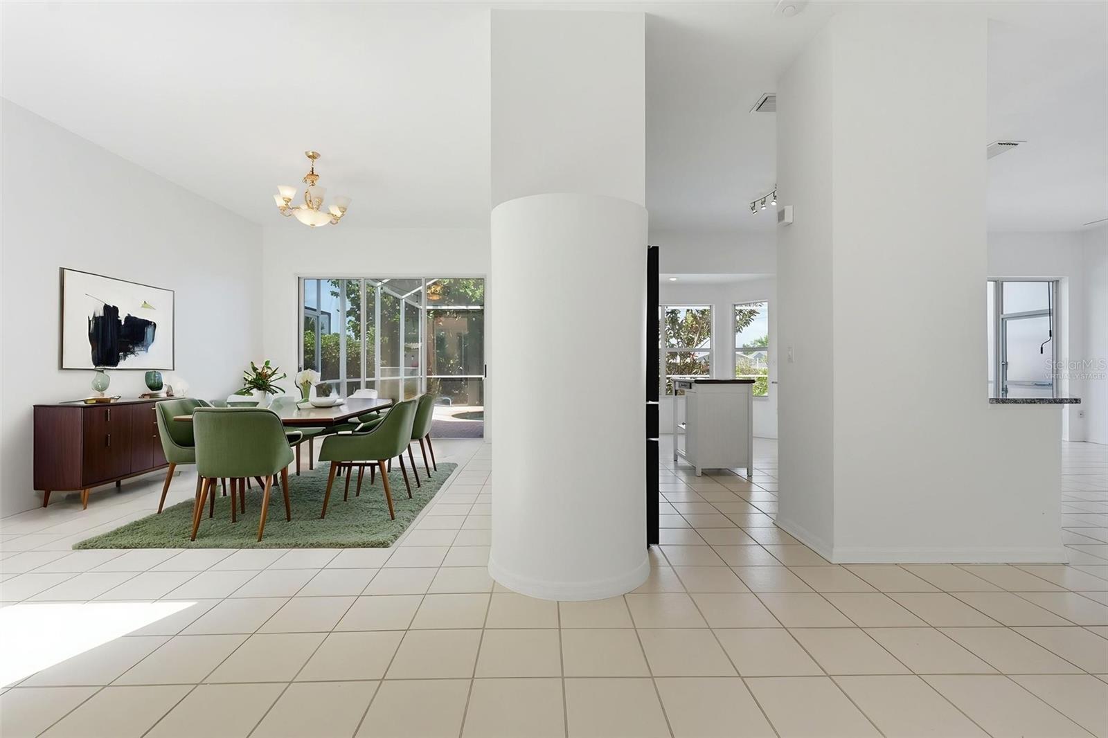 10621 HATTERAS DR, TAMPA, FL — photo 16