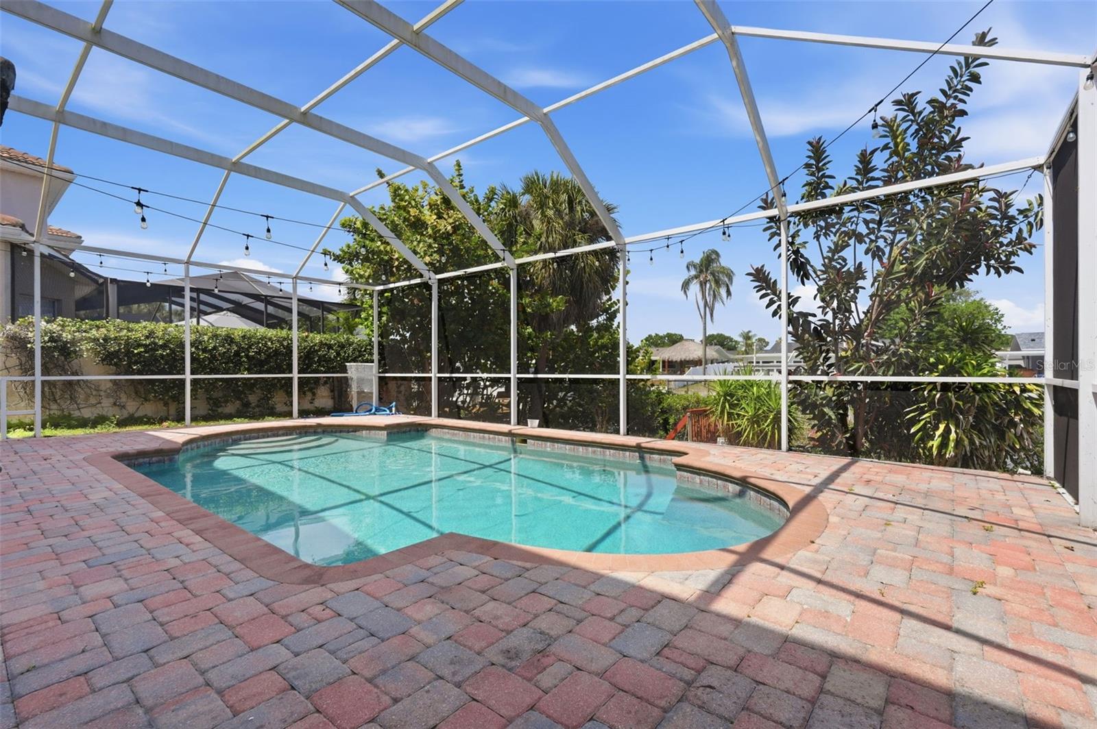 10621 HATTERAS DR, TAMPA, FL — photo 44