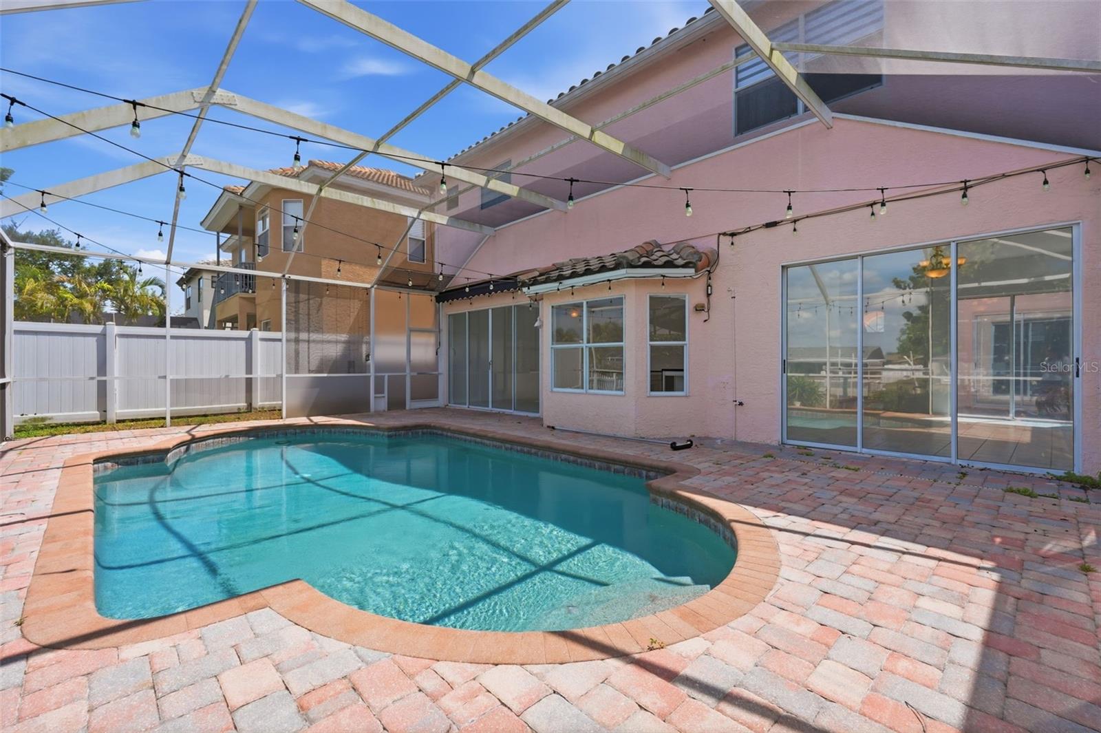 10621 HATTERAS DR, TAMPA, FL — photo 45