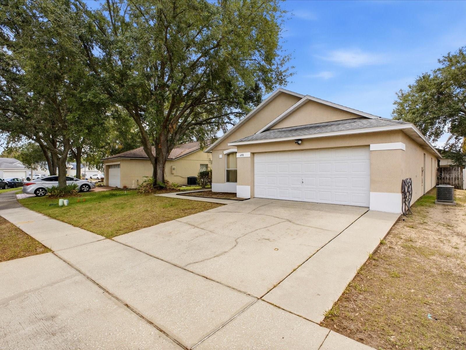 1218 WHITEWOOD WAY, CLERMONT, FL — photo 4