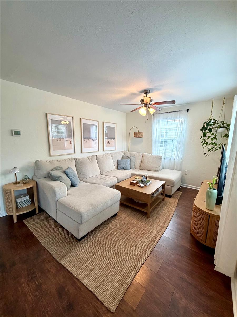 2842 15TH AVE N, ST PETERSBURG, FL — photo 2