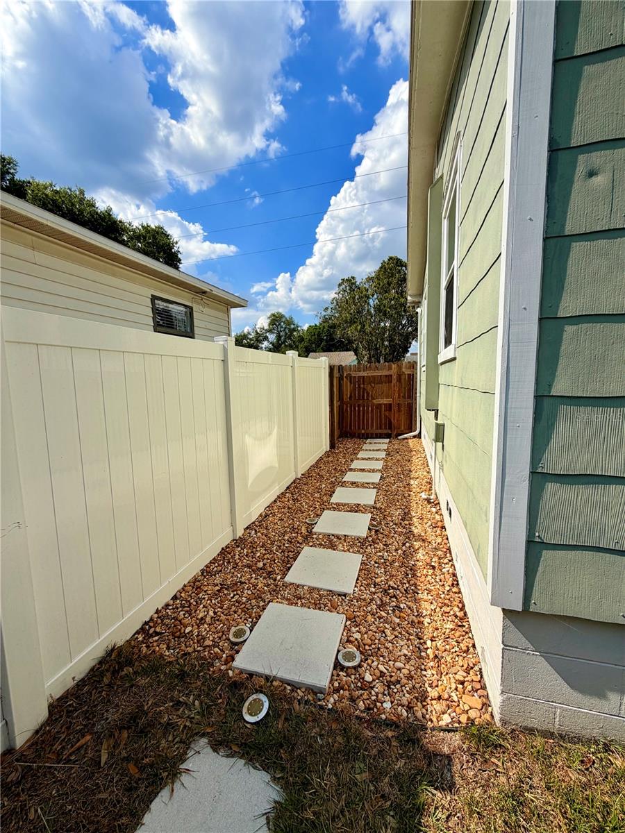 2842 15TH AVE N, ST PETERSBURG, FL — photo 20