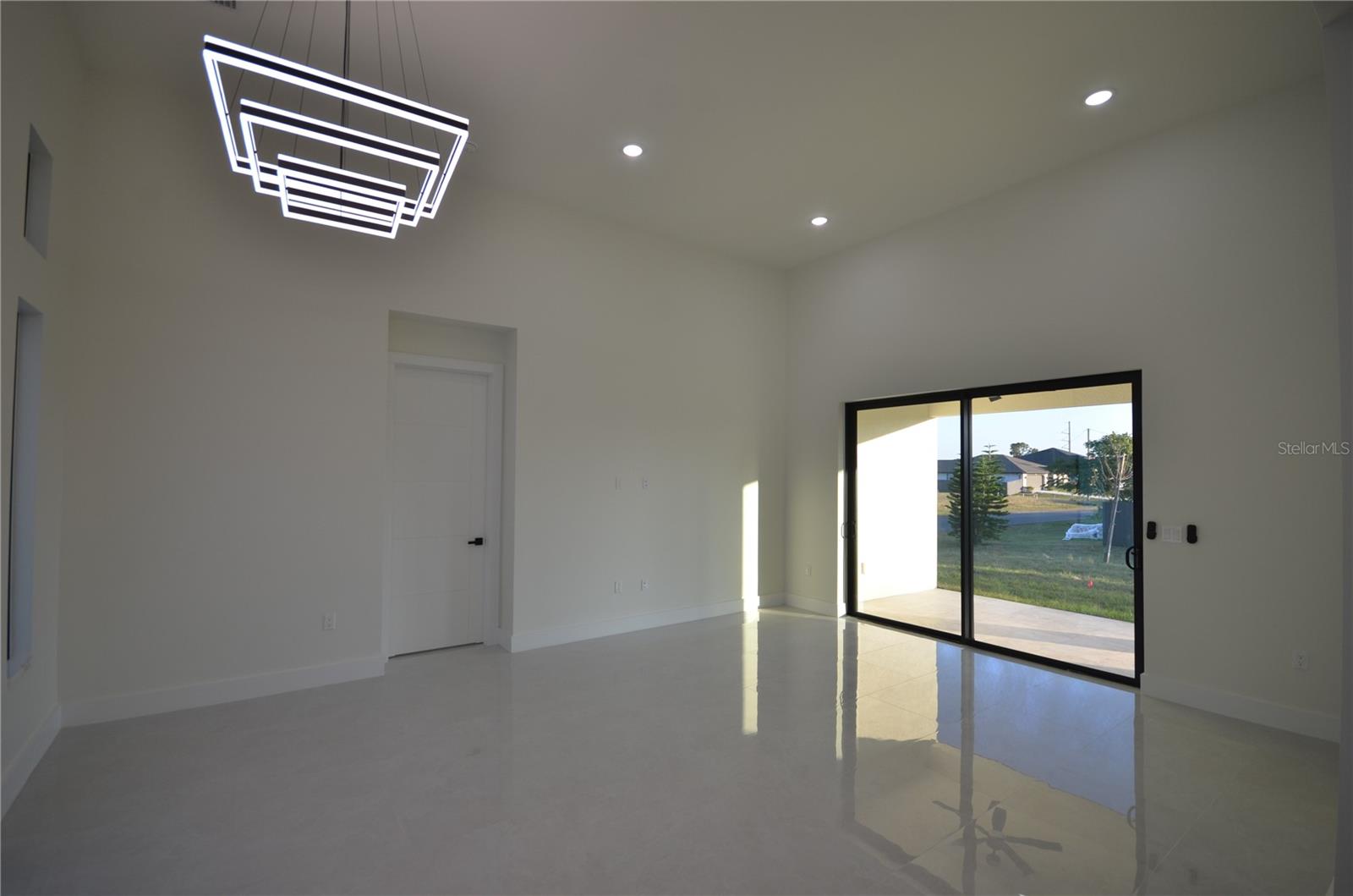 2416 DIPLOMAT PKWY W, CAPE CORAL, FL — photo 9