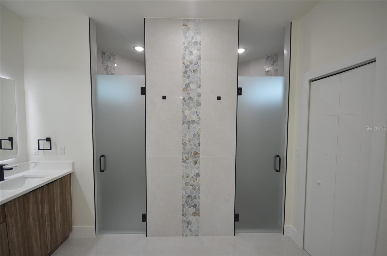 2416 DIPLOMAT PKWY W, CAPE CORAL, FL — photo 19