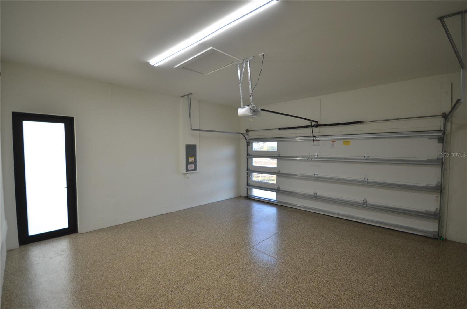 2416 DIPLOMAT PKWY W, CAPE CORAL, FL — photo 20