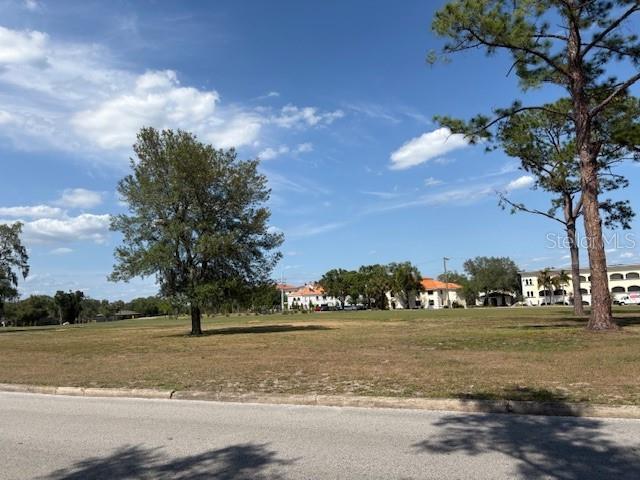 112 N LOCKMOOR AVE, TEMPLE TERRACE, FL — photo 3