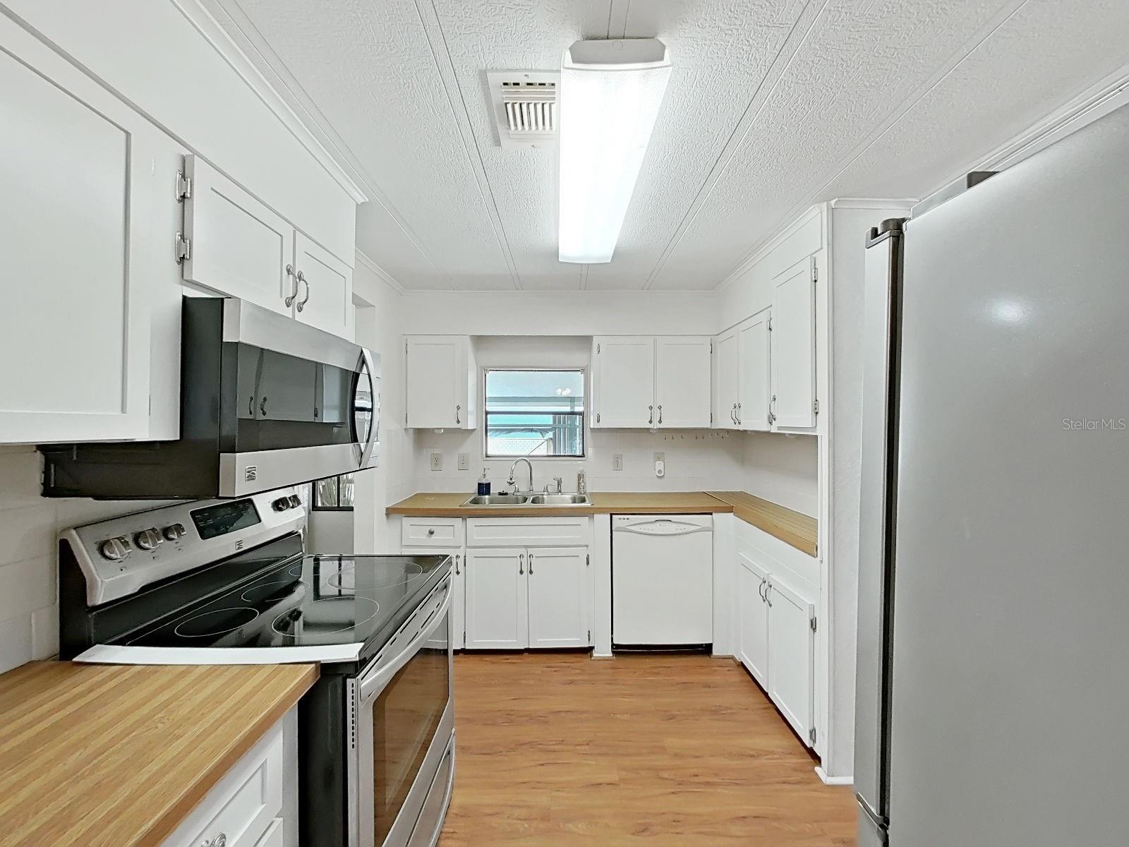 1688 FOXWAY DR, LAKELAND, FL — photo 11