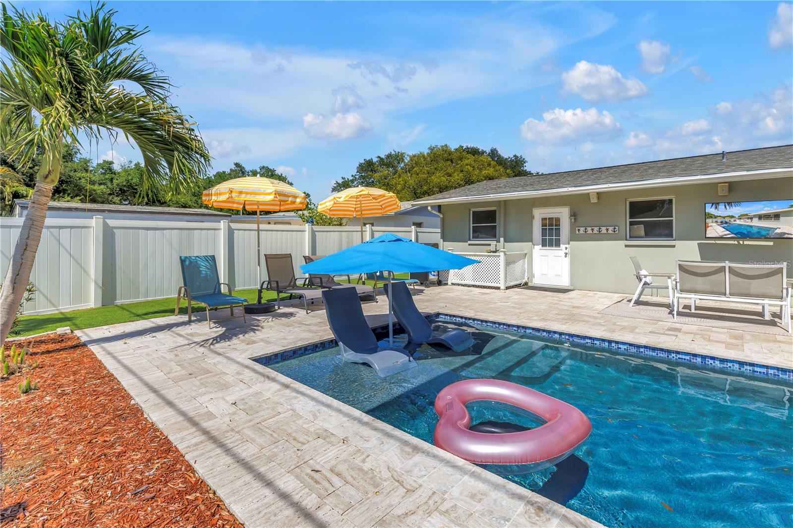 12096 OAK ST, LARGO, FL — photo 3