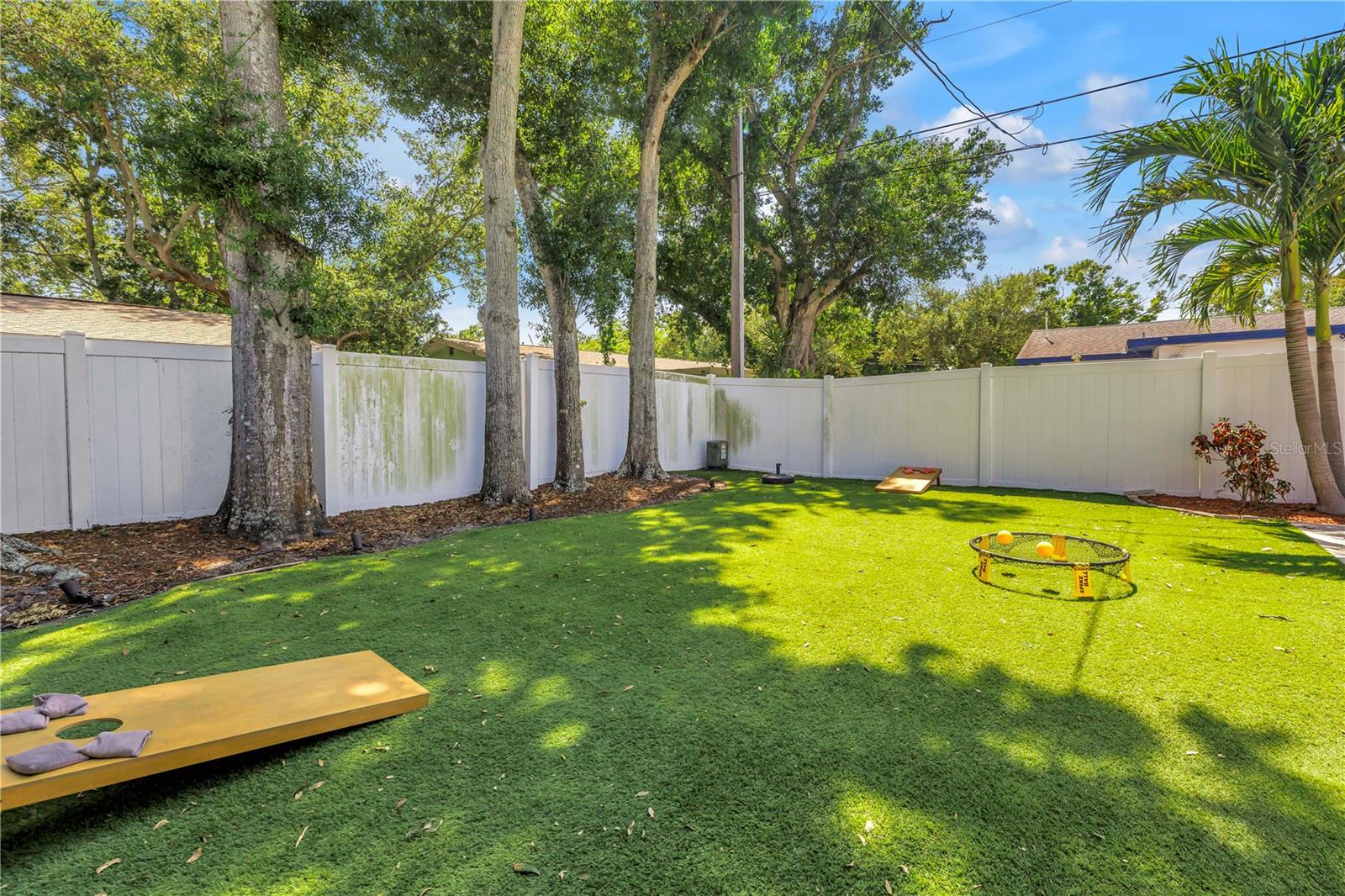 12096 OAK ST, LARGO, FL — photo 7