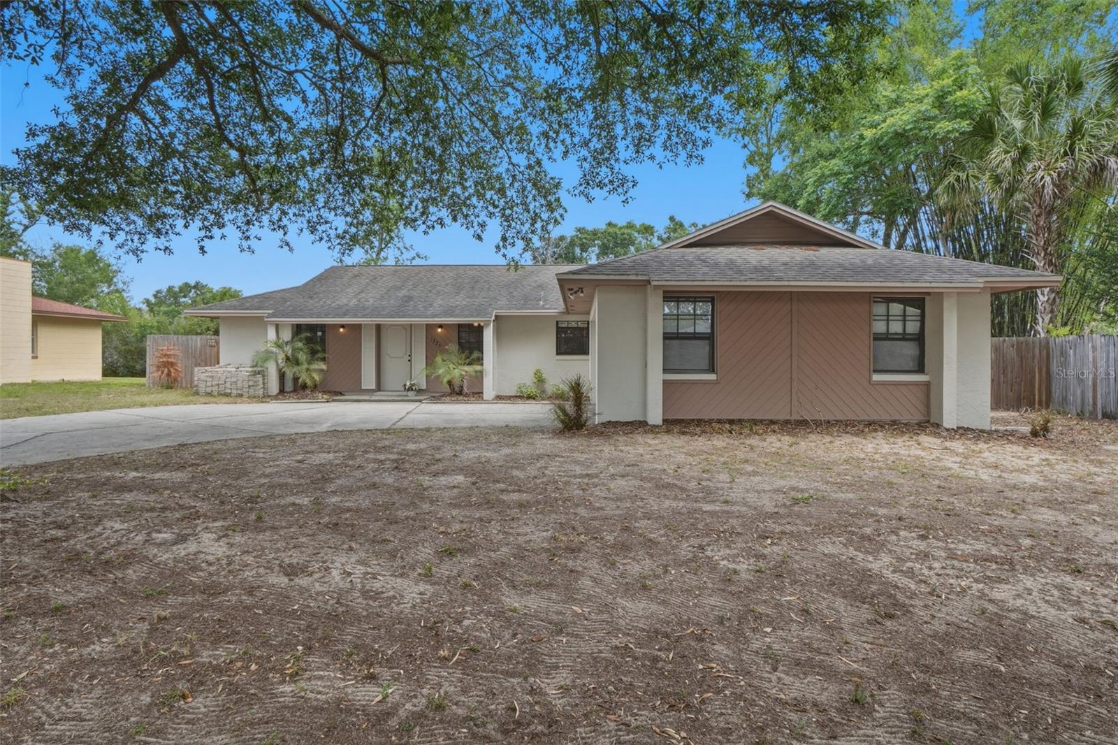 1525 JAGUAR CIR, APOPKA, FL — photo 2