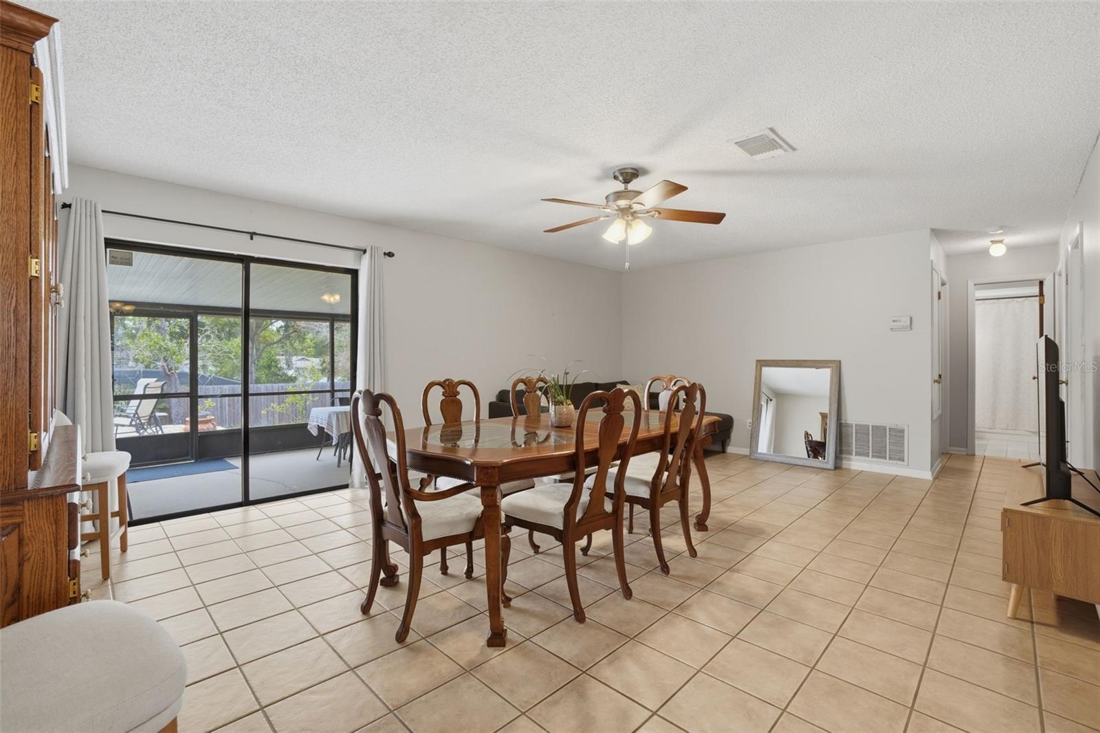 1525 JAGUAR CIR, APOPKA, FL — photo 7