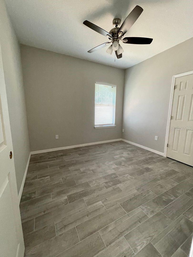 407 BEDLINGTON CT, KISSIMMEE, FL — photo 10