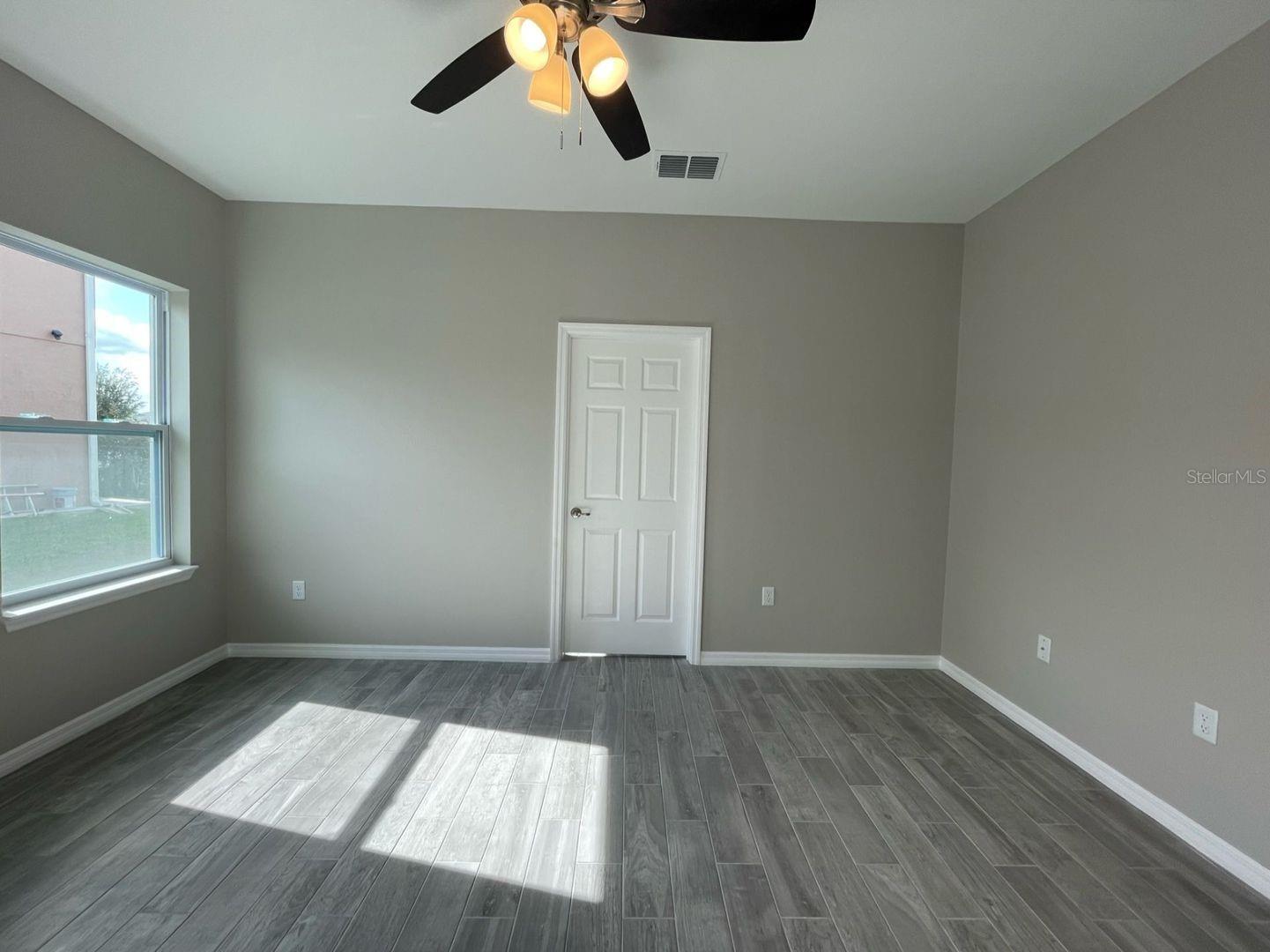 407 BEDLINGTON CT, KISSIMMEE, FL — photo 13