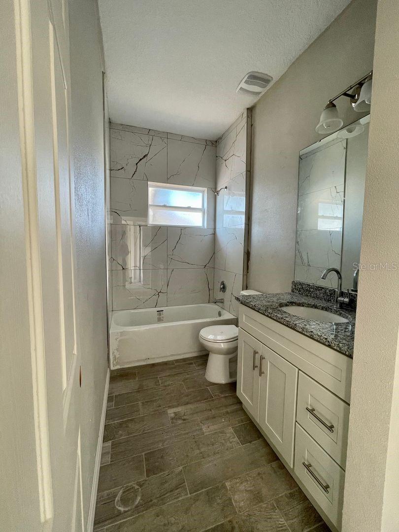 407 BEDLINGTON CT, KISSIMMEE, FL — photo 20