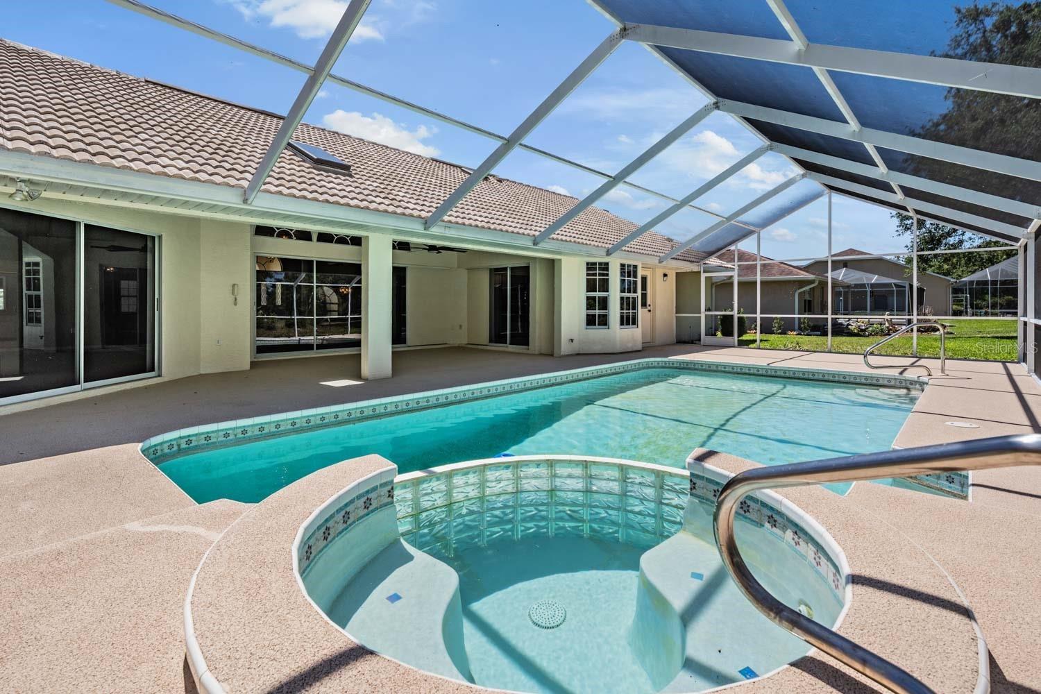 1091 TOURNAMENT DR, SPRING HILL, FL — photo 5