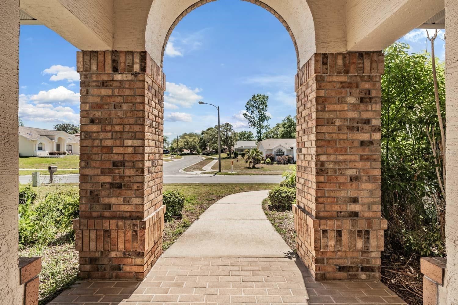 1091 TOURNAMENT DR, SPRING HILL, FL — photo 7