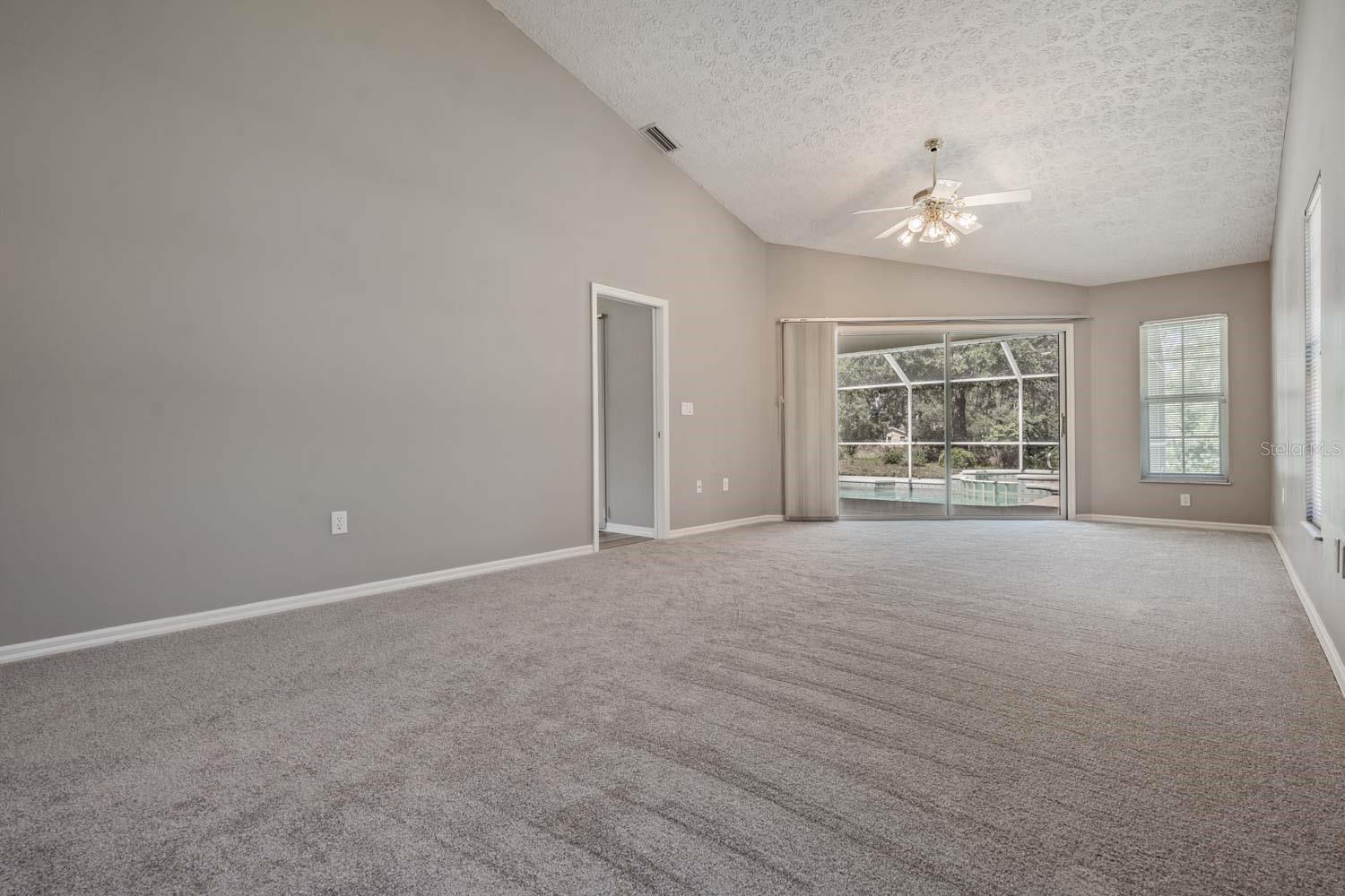 1091 TOURNAMENT DR, SPRING HILL, FL — photo 39