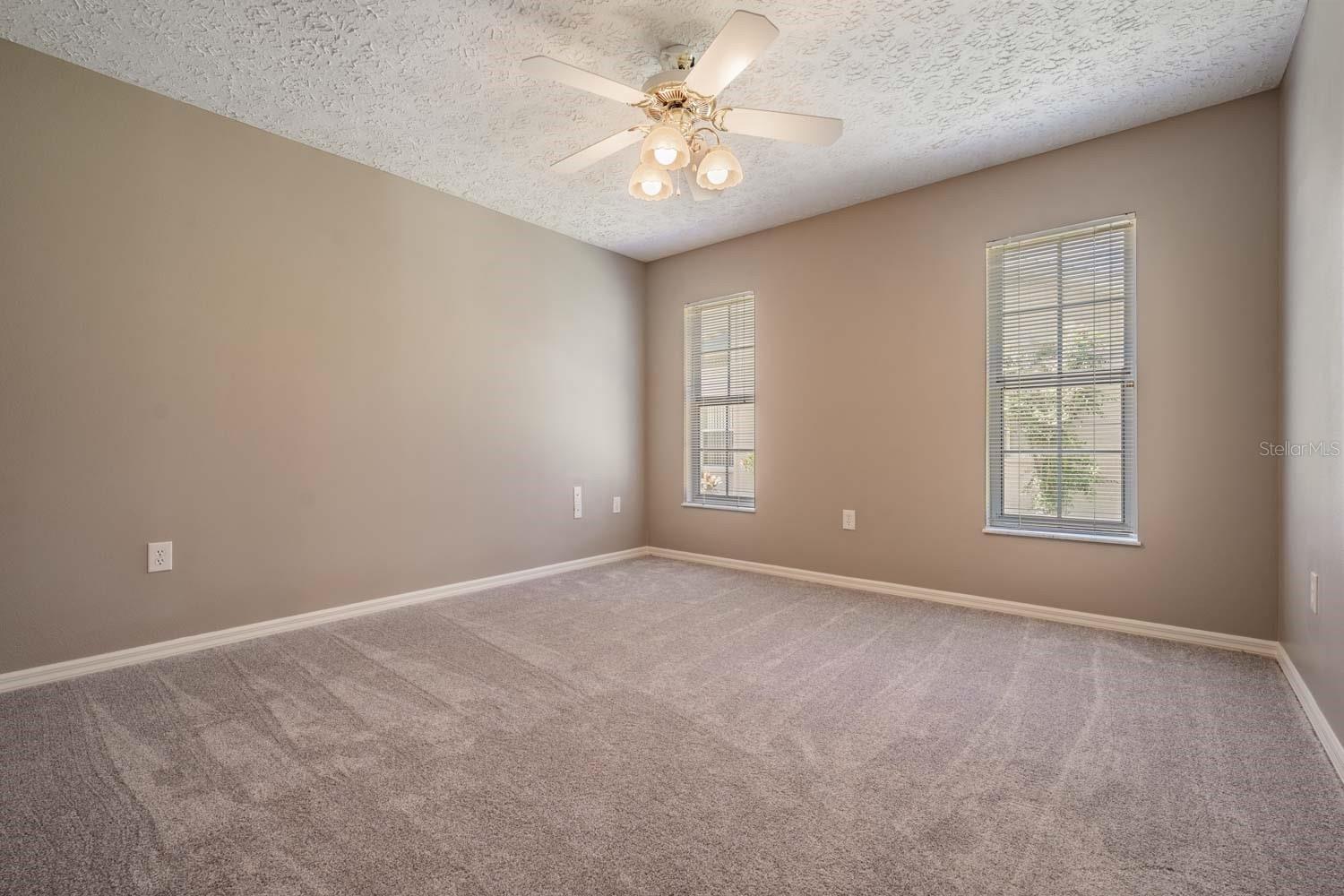 1091 TOURNAMENT DR, SPRING HILL, FL — photo 44