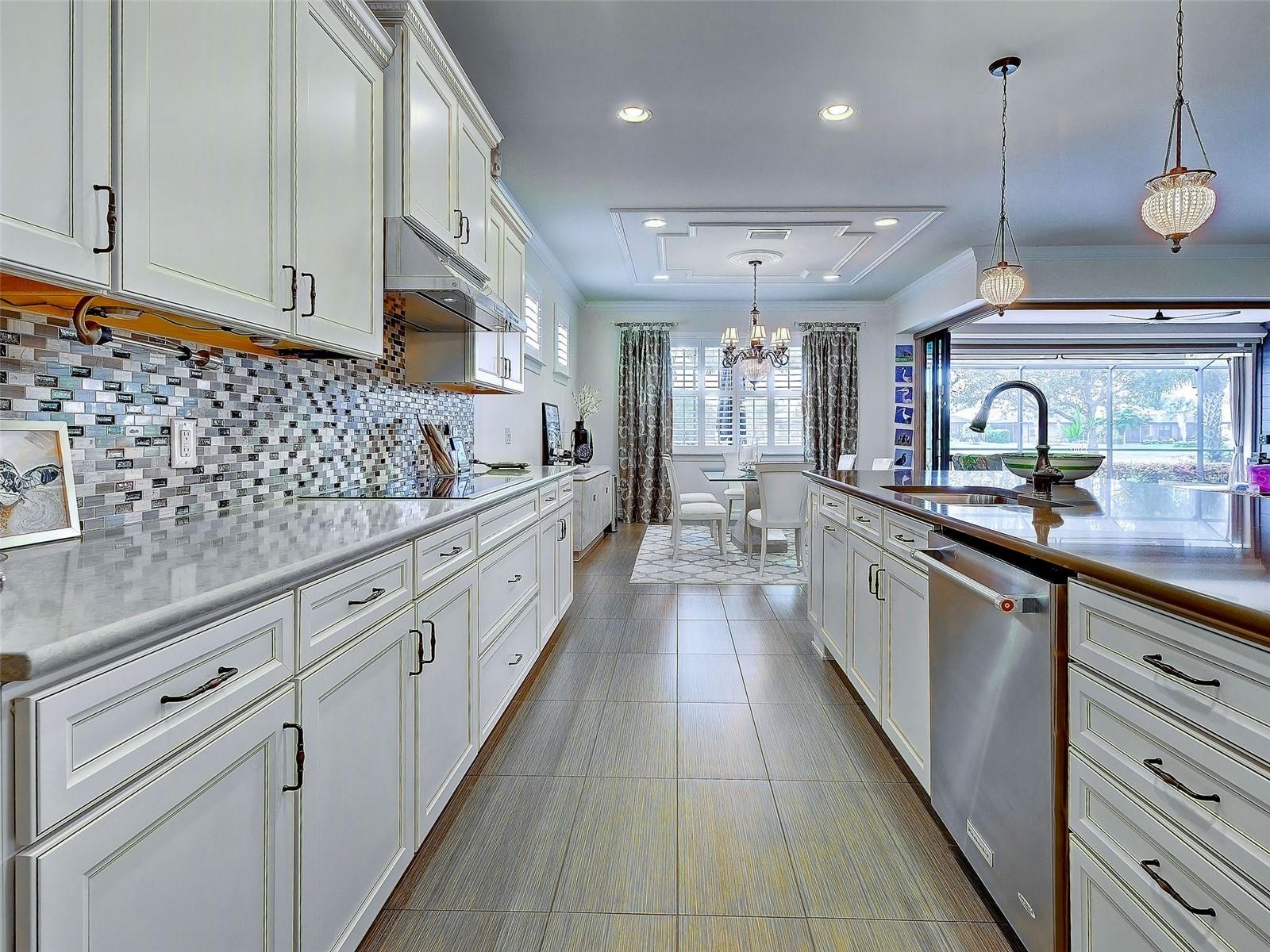 13861 NEVIANO ST, VENICE, FL — photo 37