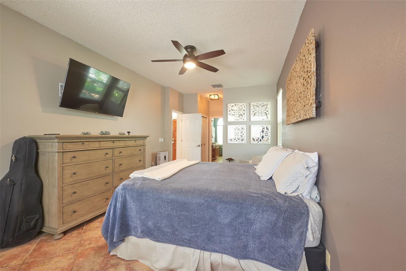 9302 HERITAGE OAK CT, TAMPA, FL — photo 19