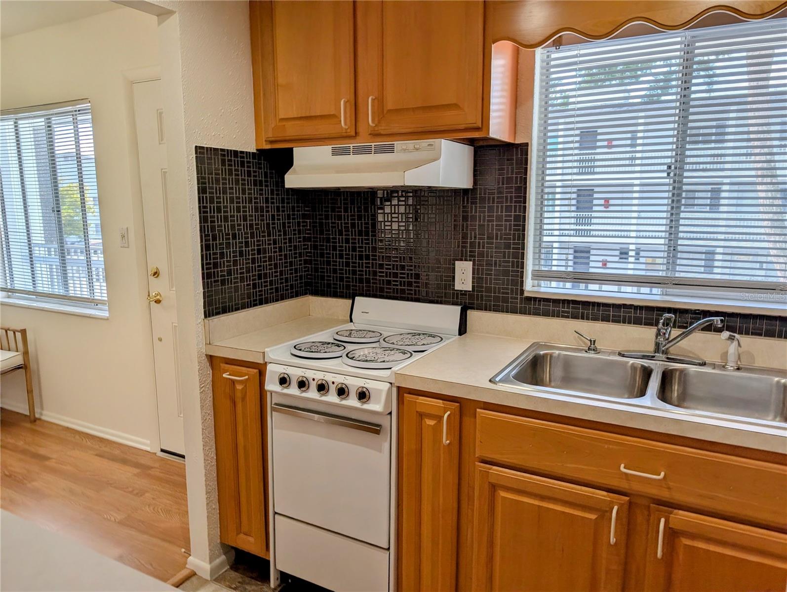 1545 PLEASANT RD #H-23, BRADENTON, FL — photo 2