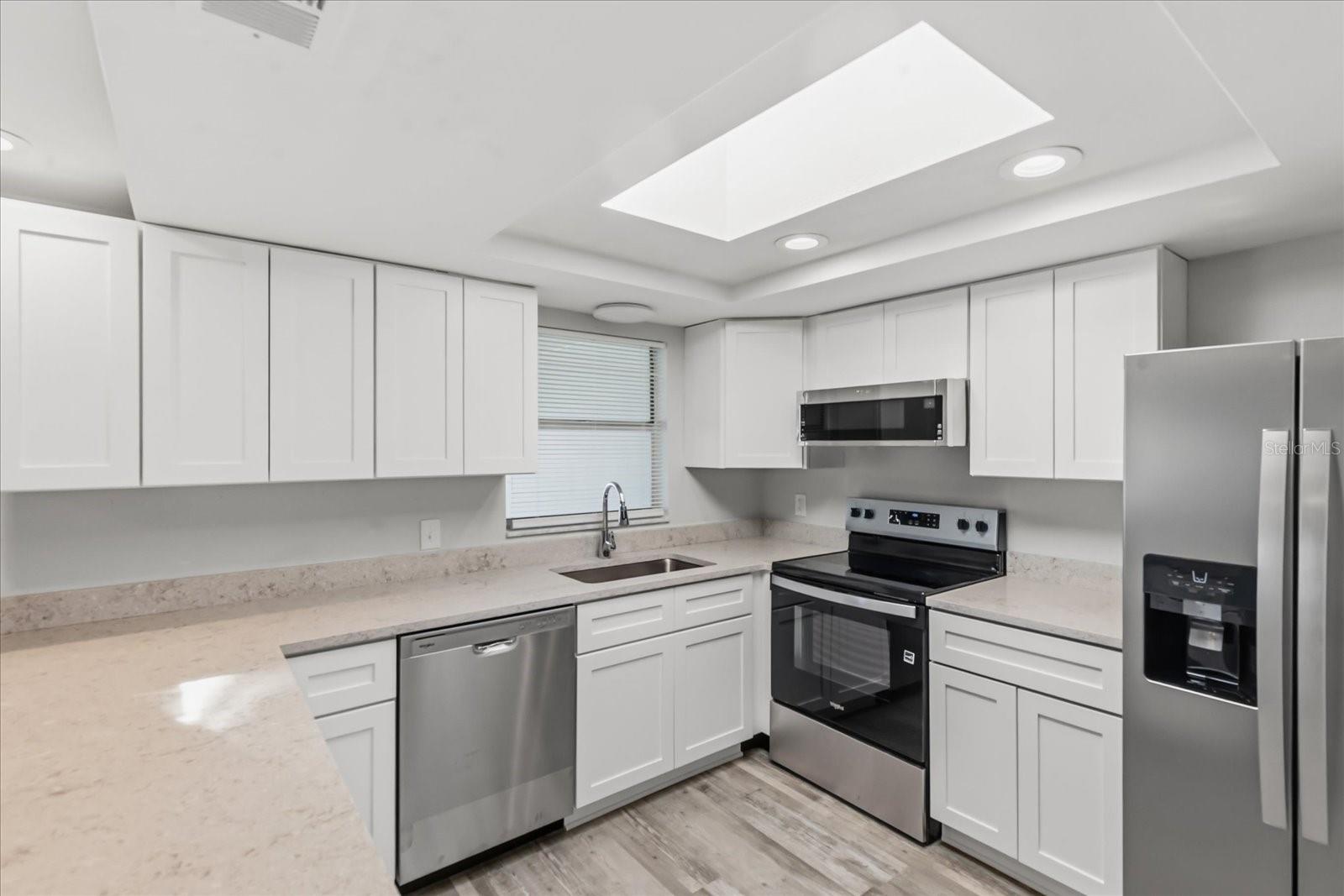 3435 GULF COAST DR, HERNANDO BEACH, FL — photo 5