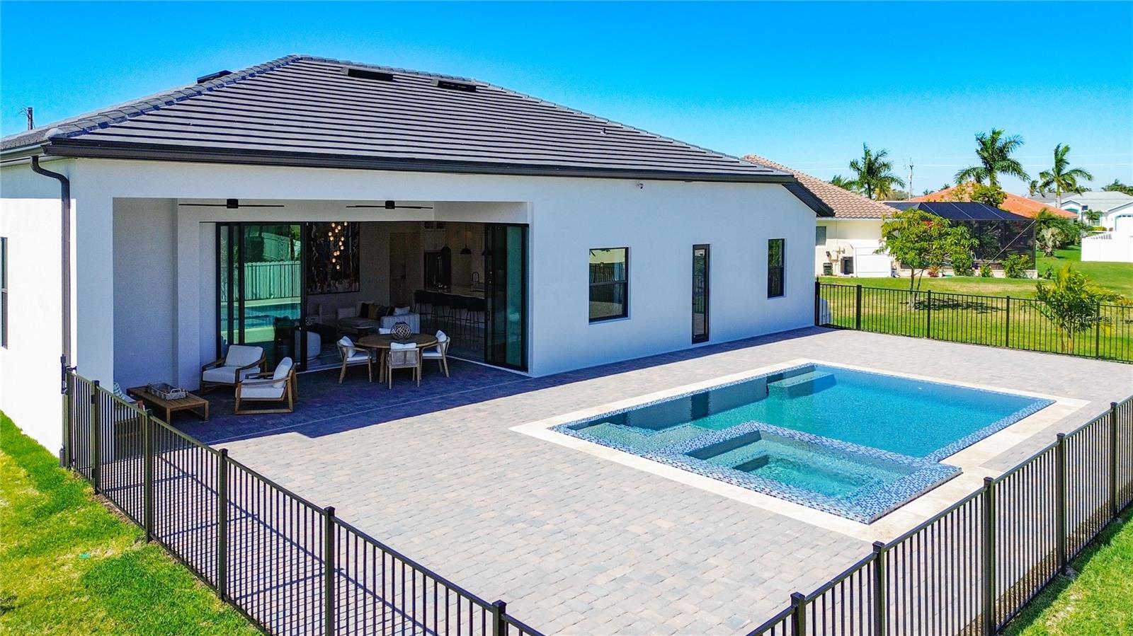 2527 GLEASON PKWY, CAPE CORAL, FL — photo 93