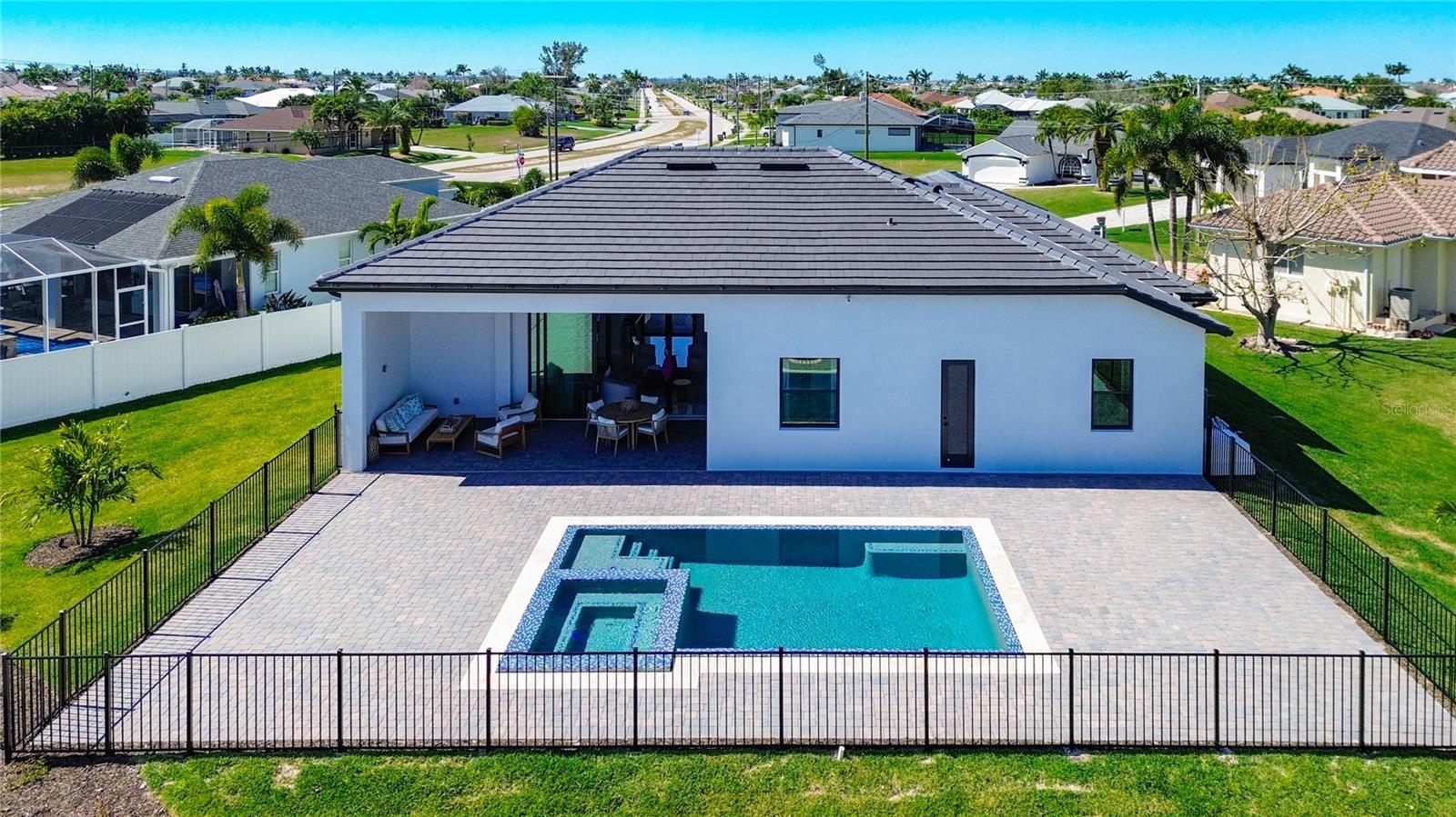 2527 GLEASON PKWY, CAPE CORAL, FL — photo 95