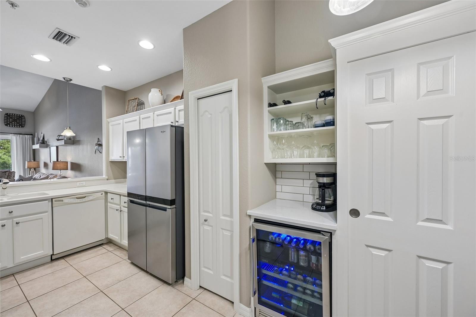 1003 FAIRWAYCOVE LN #201, BRADENTON, FL — photo 11