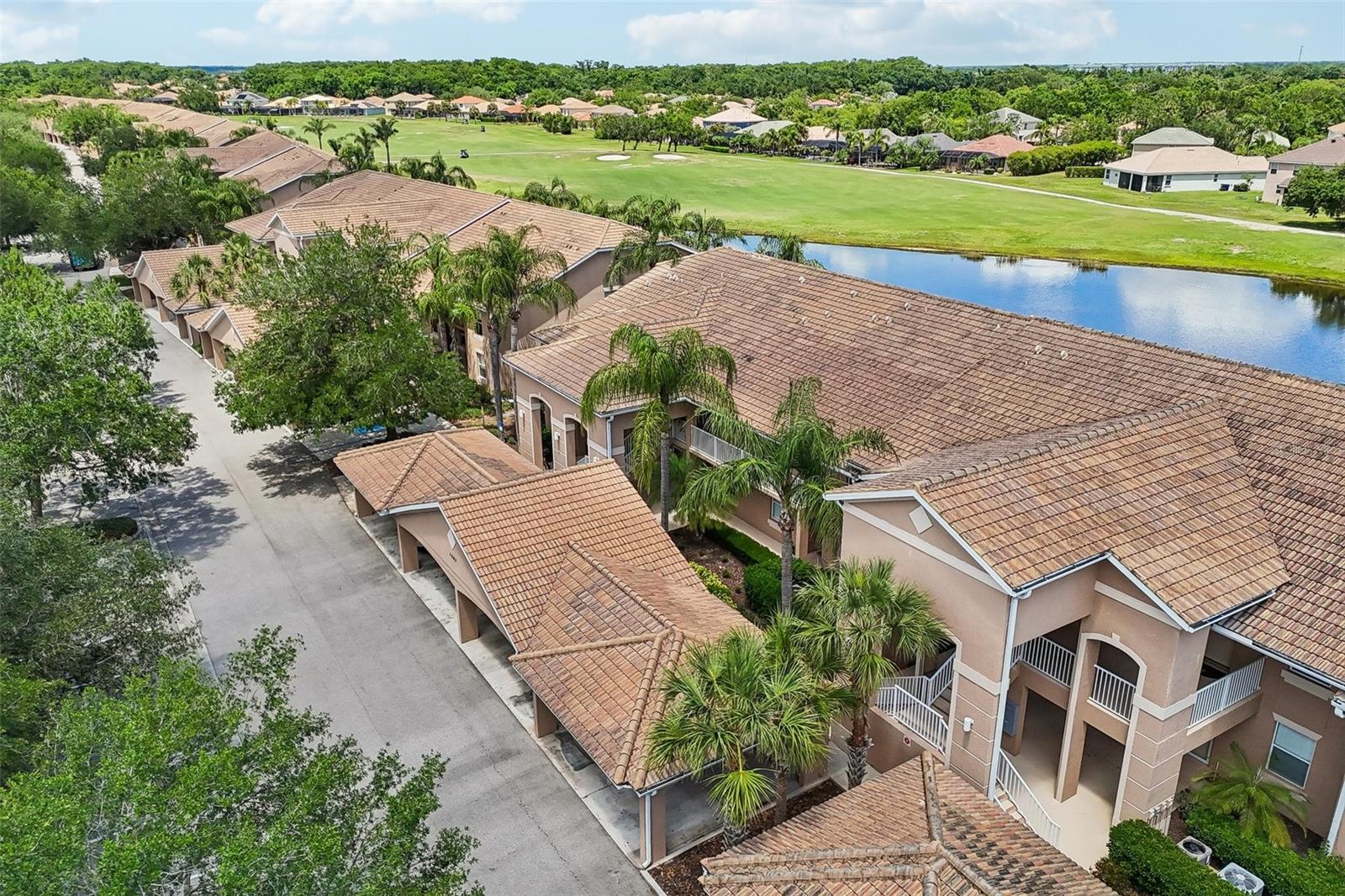 1003 FAIRWAYCOVE LN #201, BRADENTON, FL — photo 33