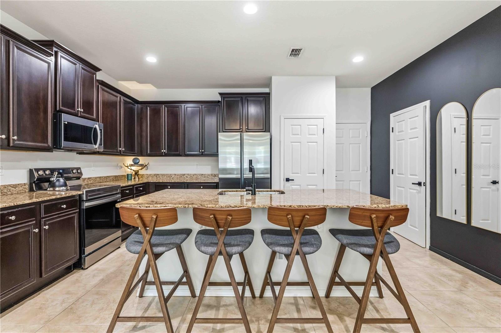 9040 ASPEN HOLLOW PL, RIVERVIEW, FL — photo 19