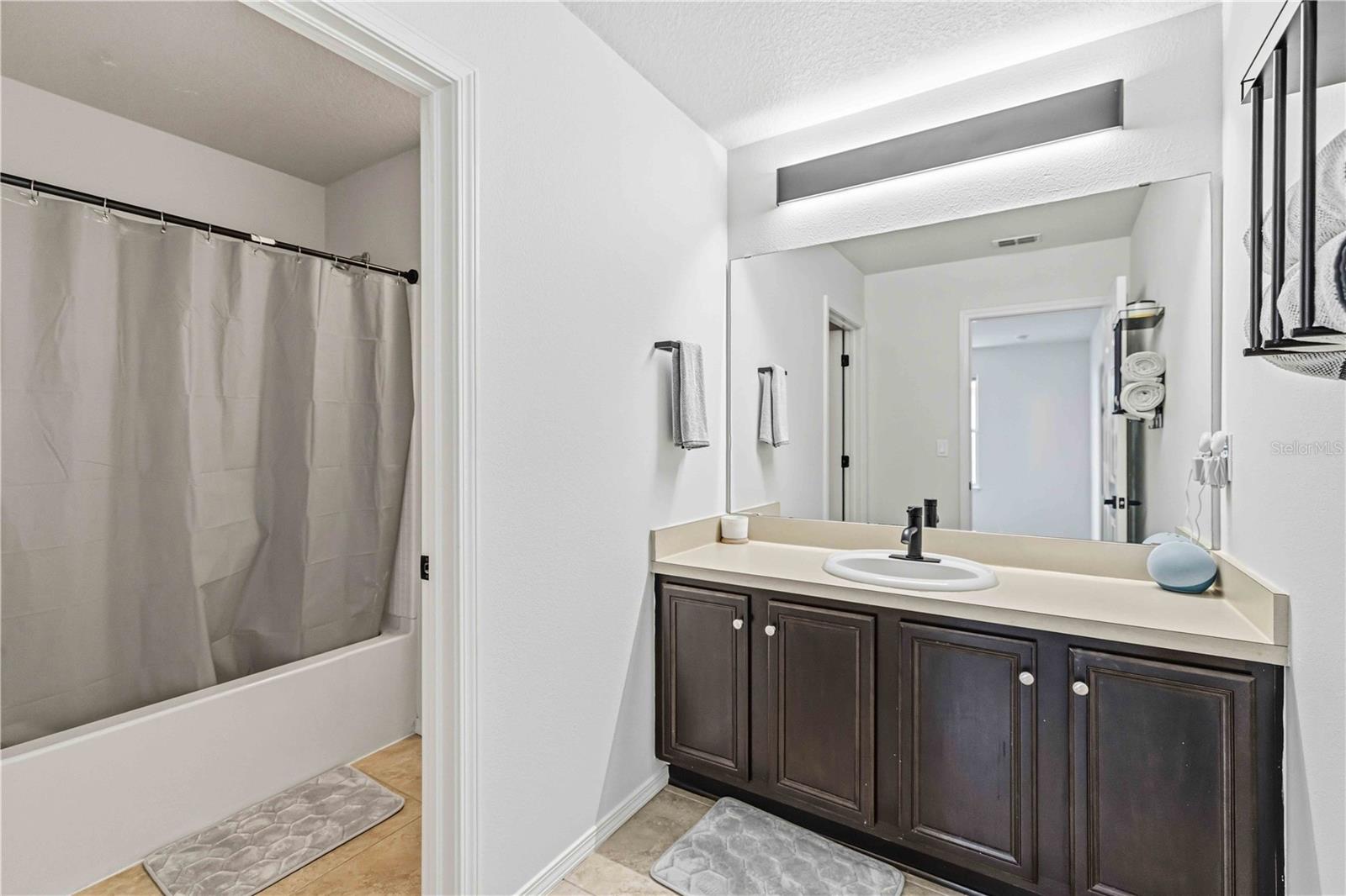 9040 ASPEN HOLLOW PL, RIVERVIEW, FL — photo 42