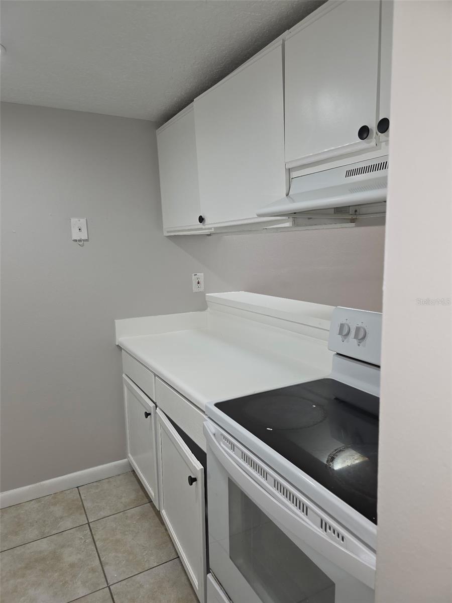 921 W OAK RIDGE RD #C, ORLANDO, FL — photo 11