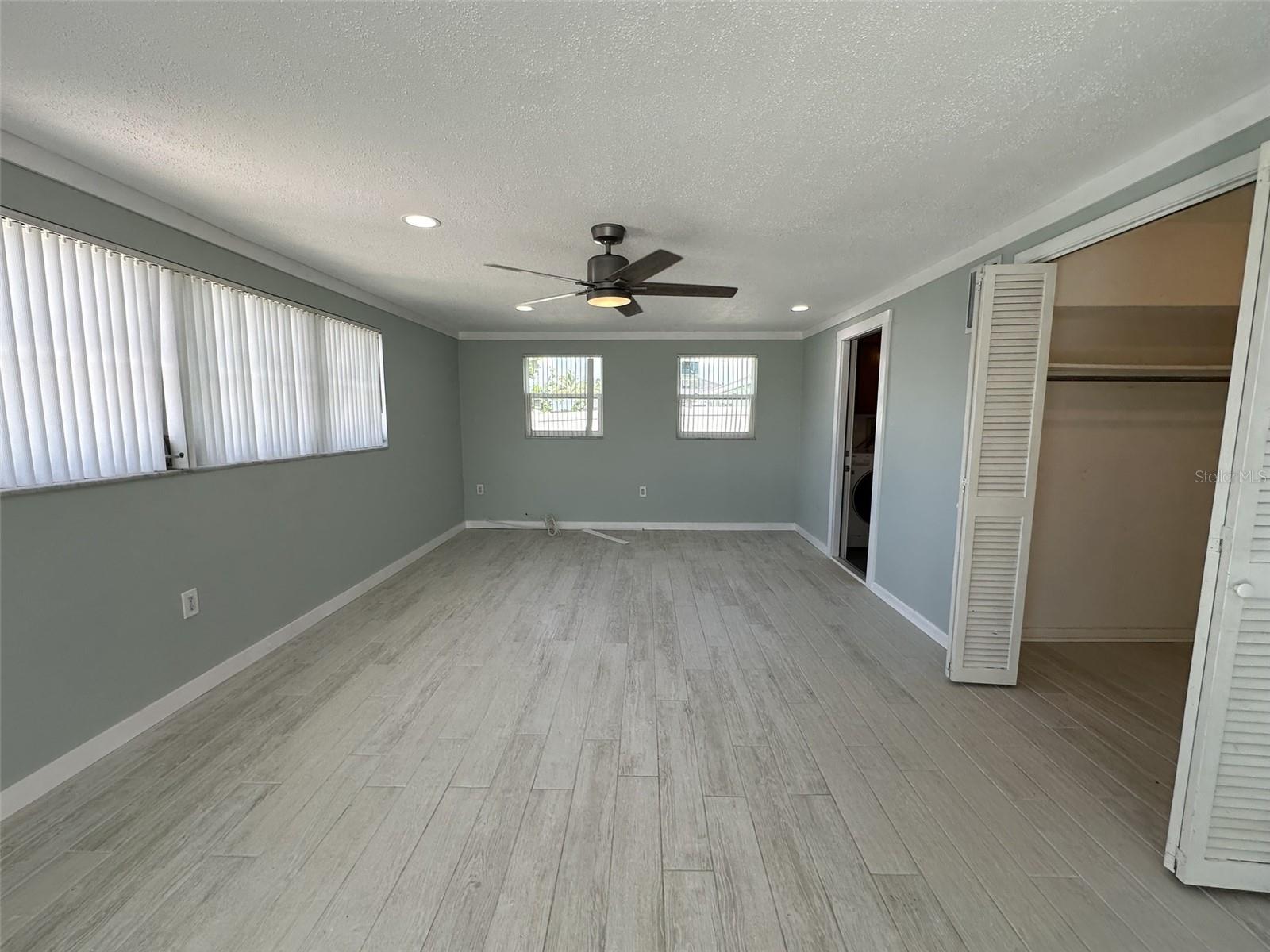 835 CONREID DR NE, PORT CHARLOTTE, FL — photo 14