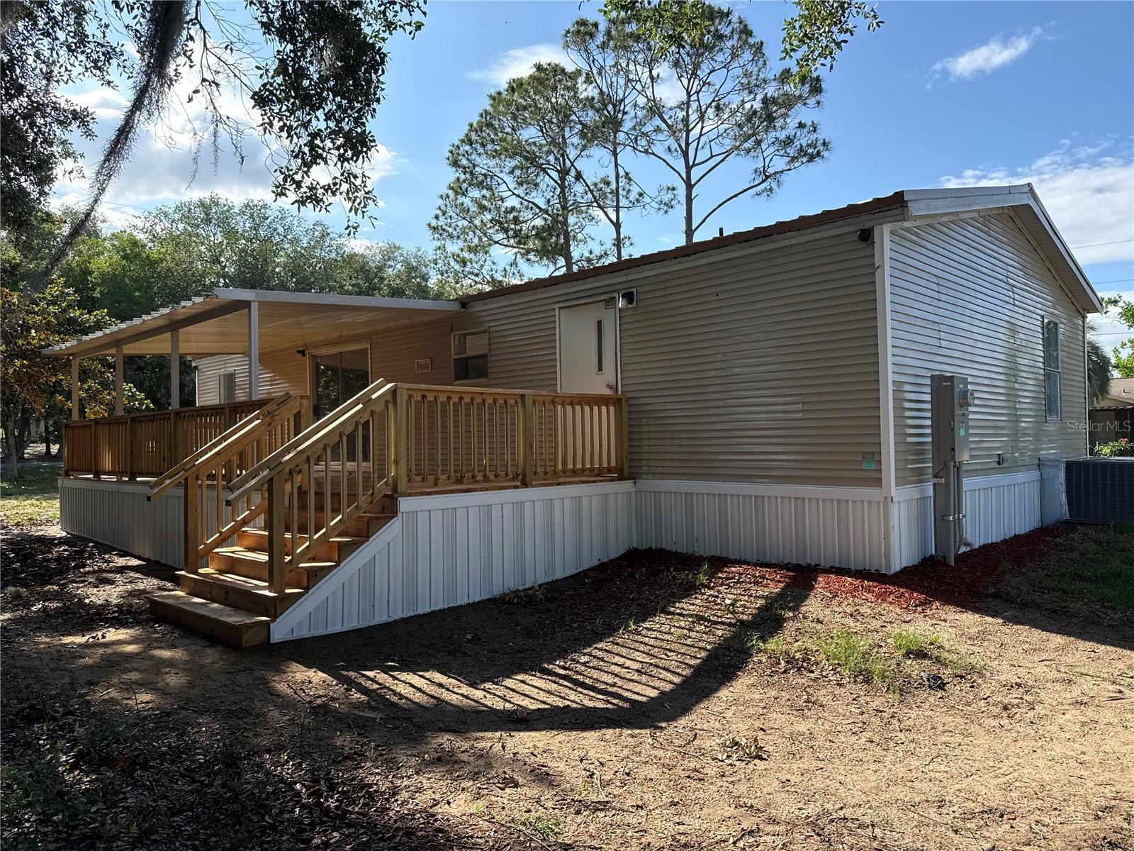 5520 INDIANA DR, LADY LAKE, FL — photo 7