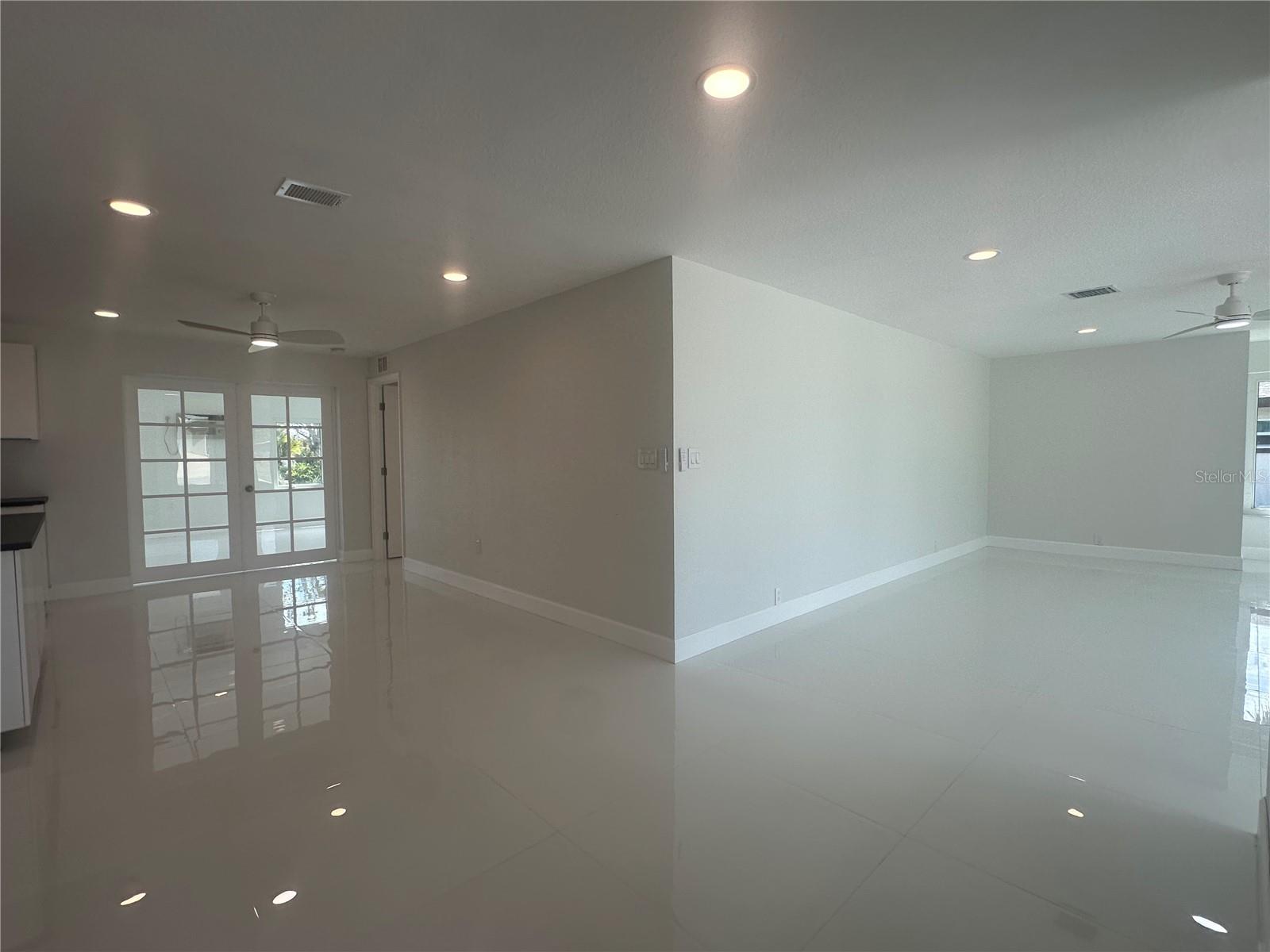 230 ANNAPOLIS LN, ROTONDA WEST, FL — photo 4