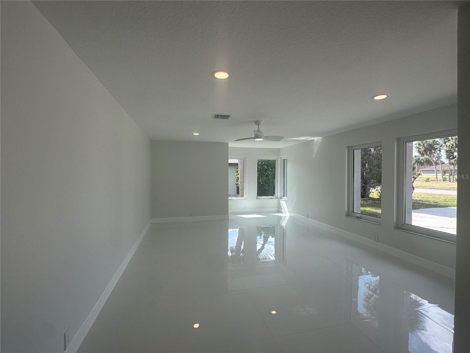 230 ANNAPOLIS LN, ROTONDA WEST, FL — photo 5