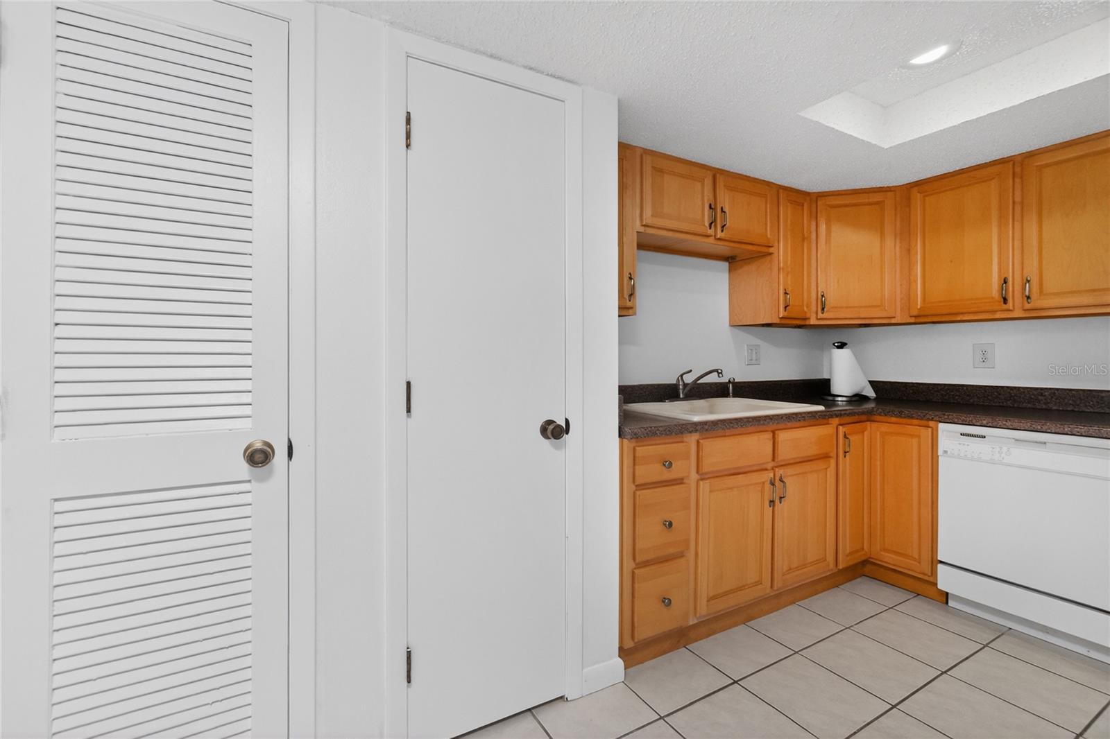 1217 AQUI ESTA DR #8, PUNTA GORDA, FL — photo 14