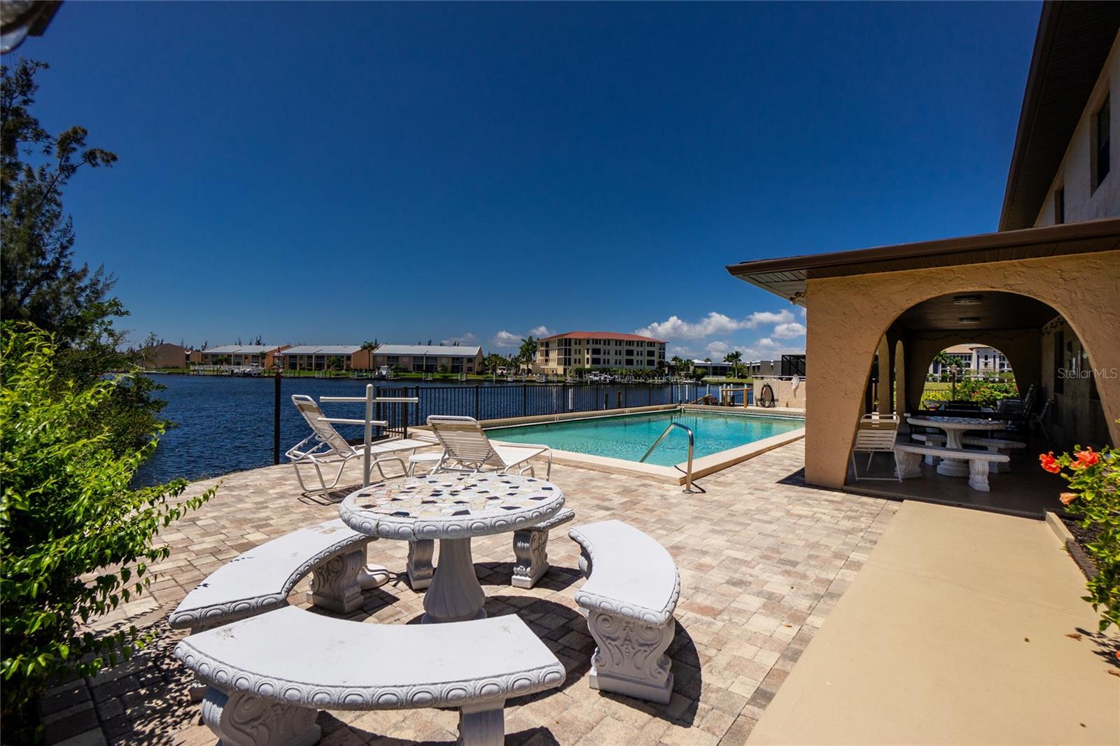 1217 AQUI ESTA DR #8, PUNTA GORDA, FL — photo 33