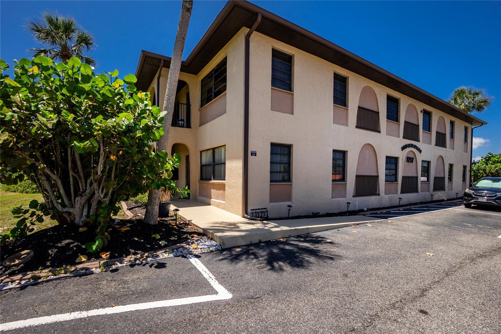 1217 AQUI ESTA DR #8, PUNTA GORDA, FL — photo 47