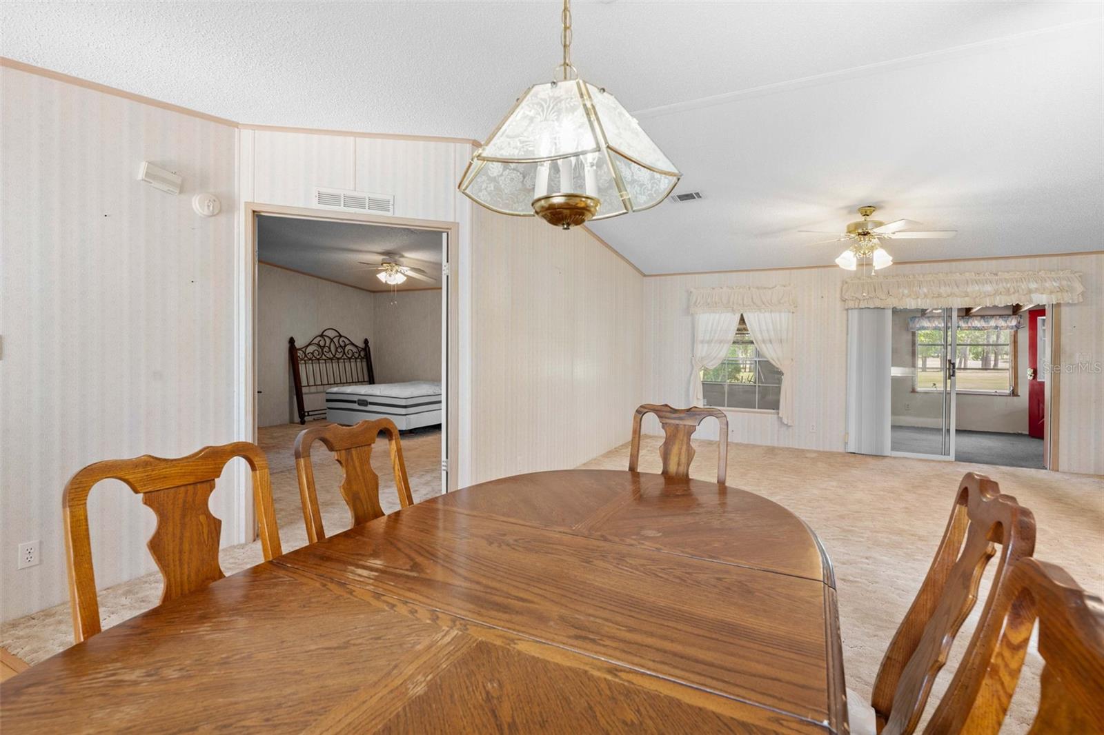 8206 COUNTRY CLUB DR, BROOKSVILLE, FL — photo 13