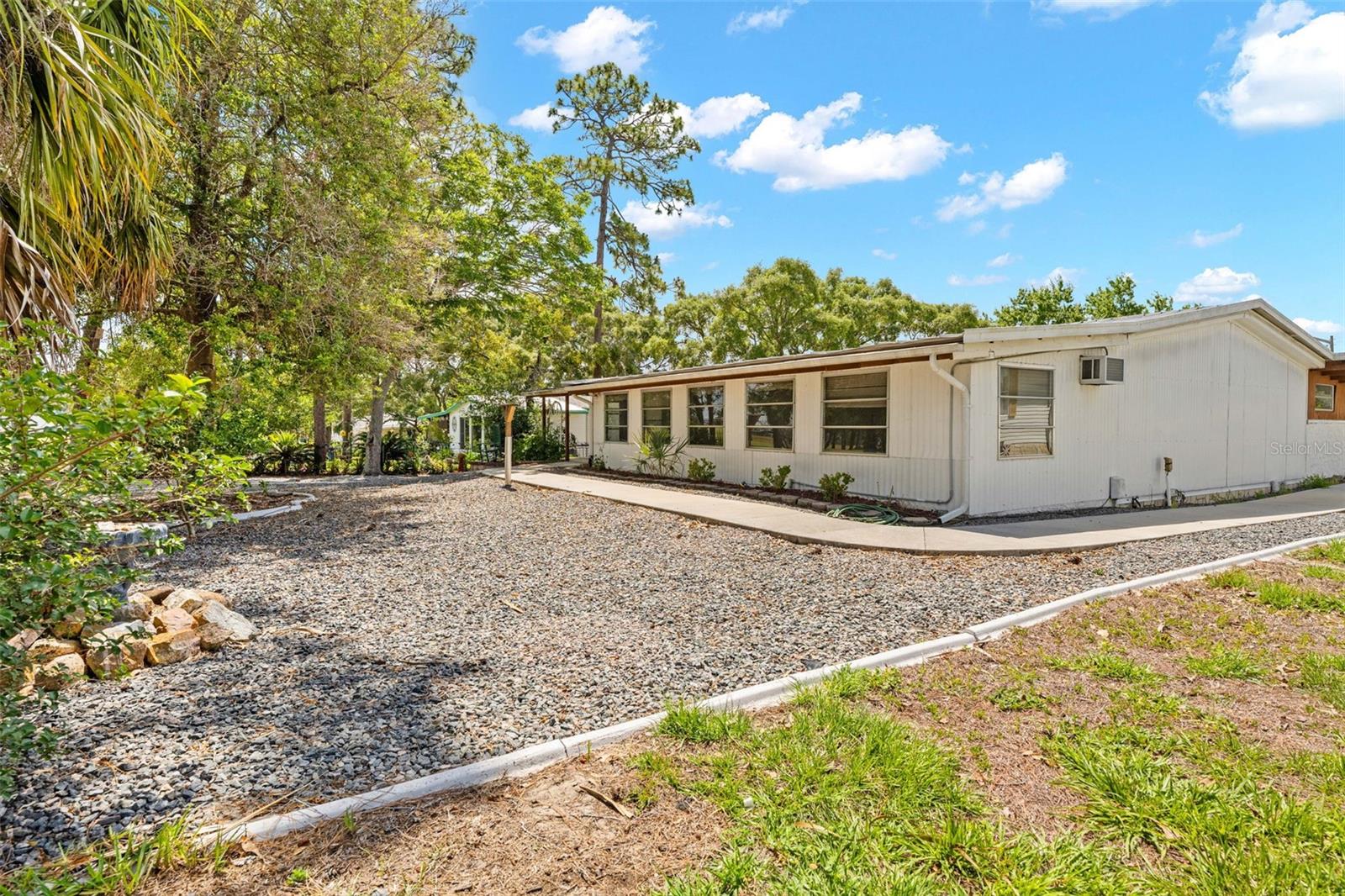 8206 COUNTRY CLUB DR, BROOKSVILLE, FL — photo 65