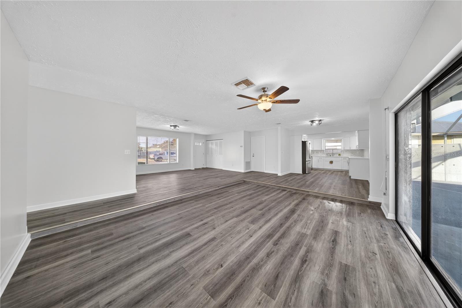 214 SE DUVAL AVE, PORT ST LUCIE, FL — photo 20