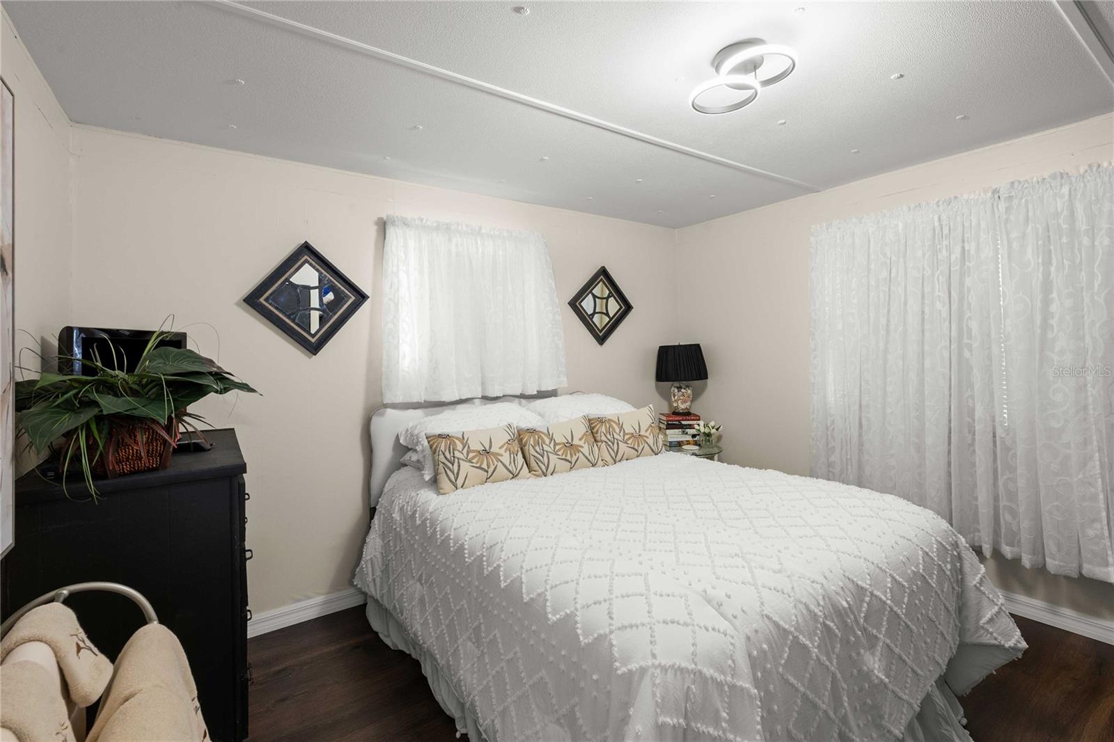 37135 SANDRA AVE, ZEPHYRHILLS, FL — photo 18