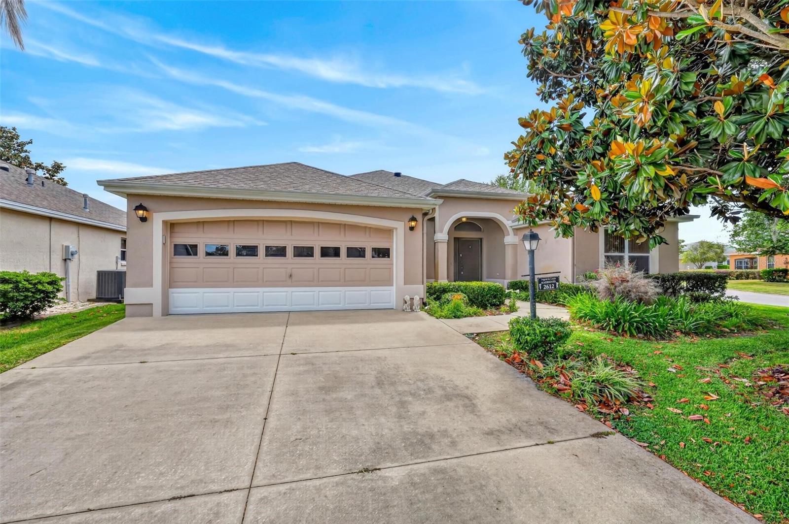 2612 MORVEN PARK WAY, THE VILLAGES, FL — photo 2