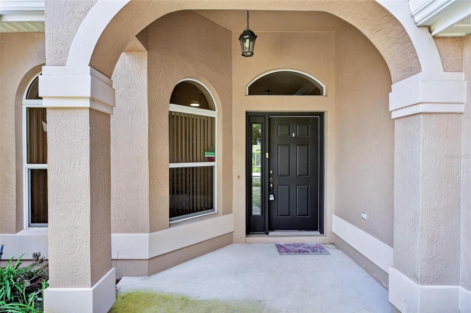 2612 MORVEN PARK WAY, THE VILLAGES, FL — photo 3