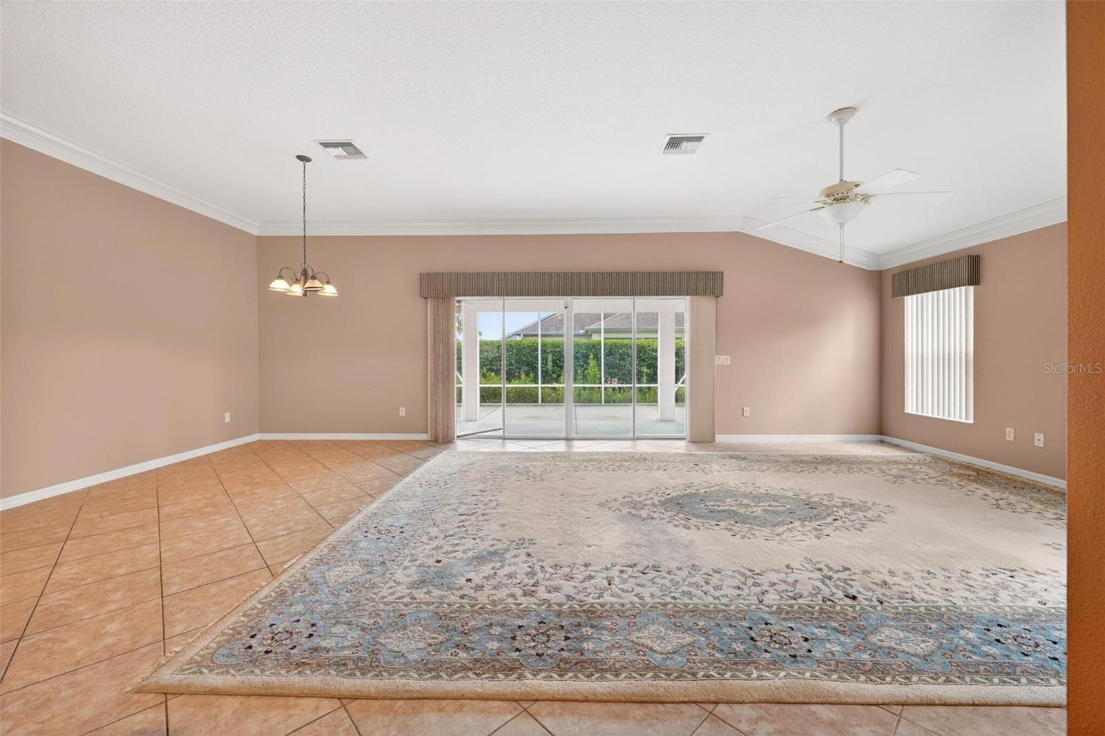2612 MORVEN PARK WAY, THE VILLAGES, FL — photo 8
